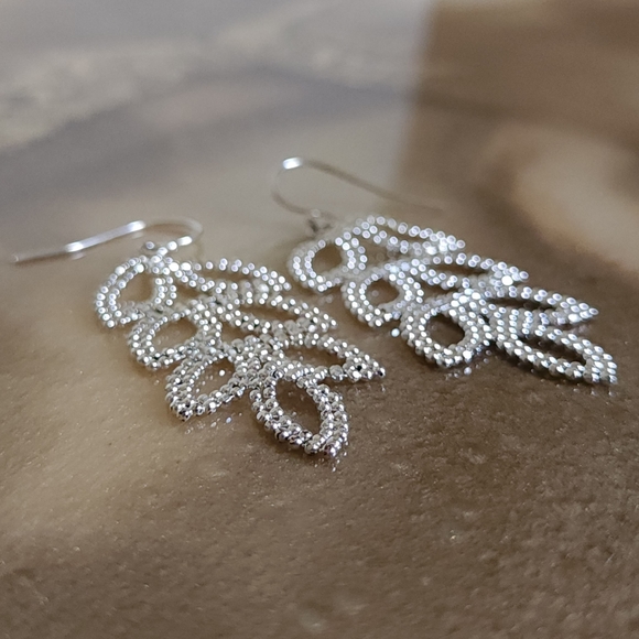 Sterling Silver Mesh Leaf Earrings - Picture 4 of 5